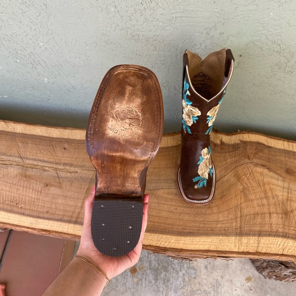 Brown & turquoise square toe boots - Picture 2 of 2